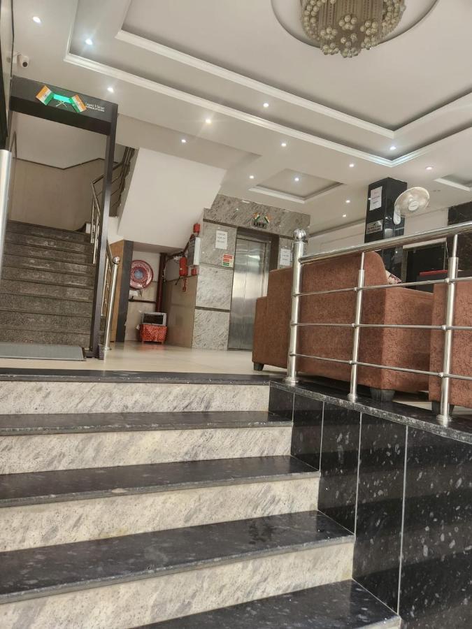 Hotel Ambe Inn By Ambience Delhi Igi Airport Нью-Делі Екстер'єр фото